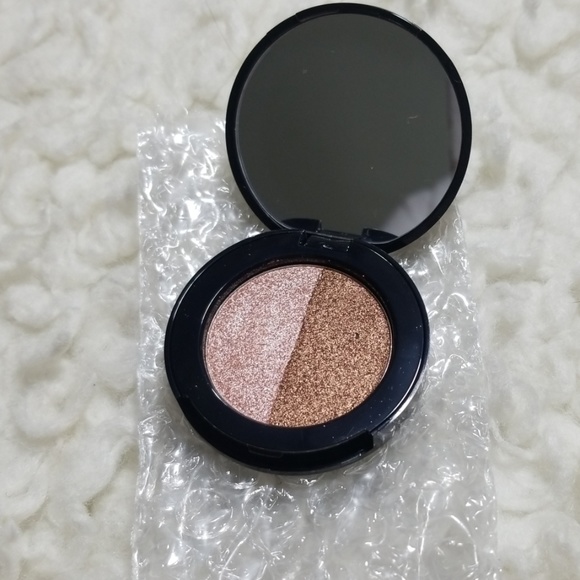 Flirt Cosmetics Molten Chic Metallic Eyeshadow Duo - Picture 3 of 4